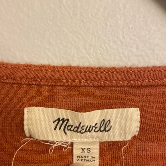 ⭐️ Madewell Textured Rust knot front Cropped Too size xs - Picture 8 of 9